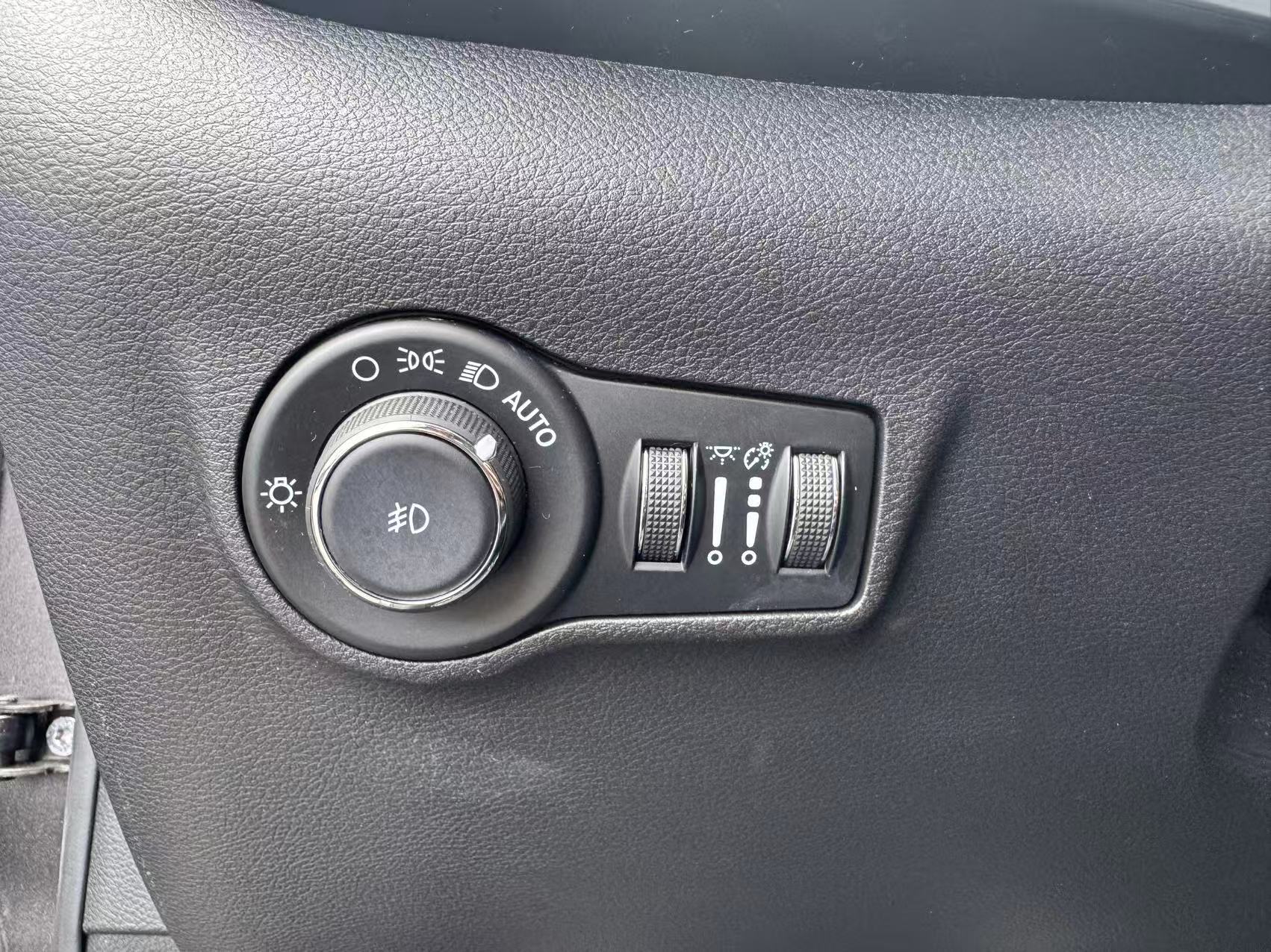 2022 Jeep Compass Latitude - Photo 14