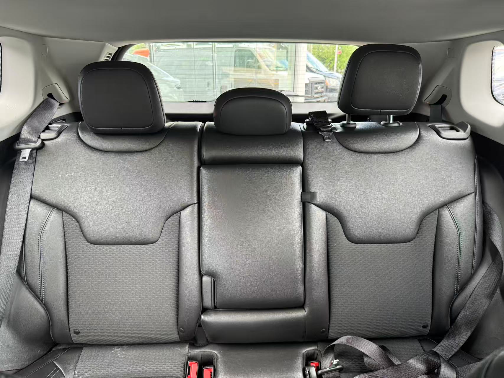 2022 Jeep Compass Latitude - Photo 23