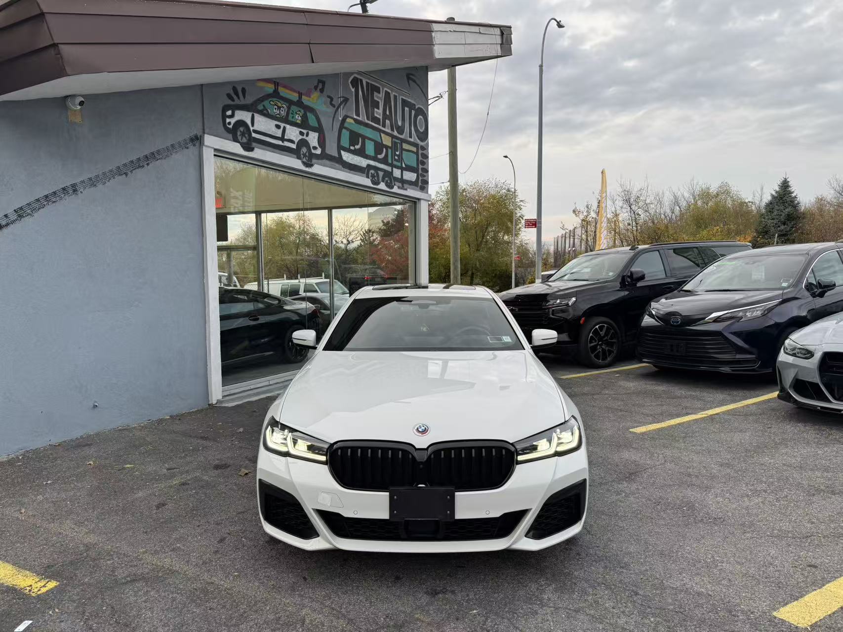 2023 BMW 5 Series M550i's photo