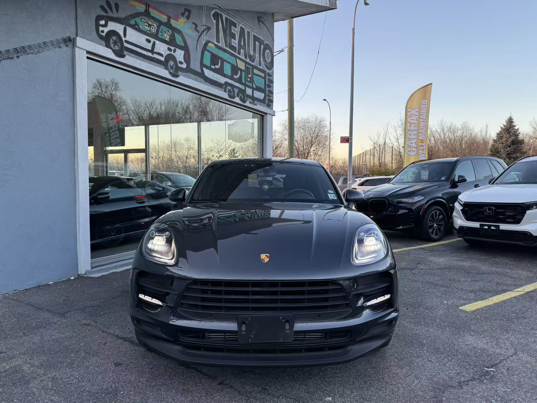 2020 Porsche Macan Base's photo